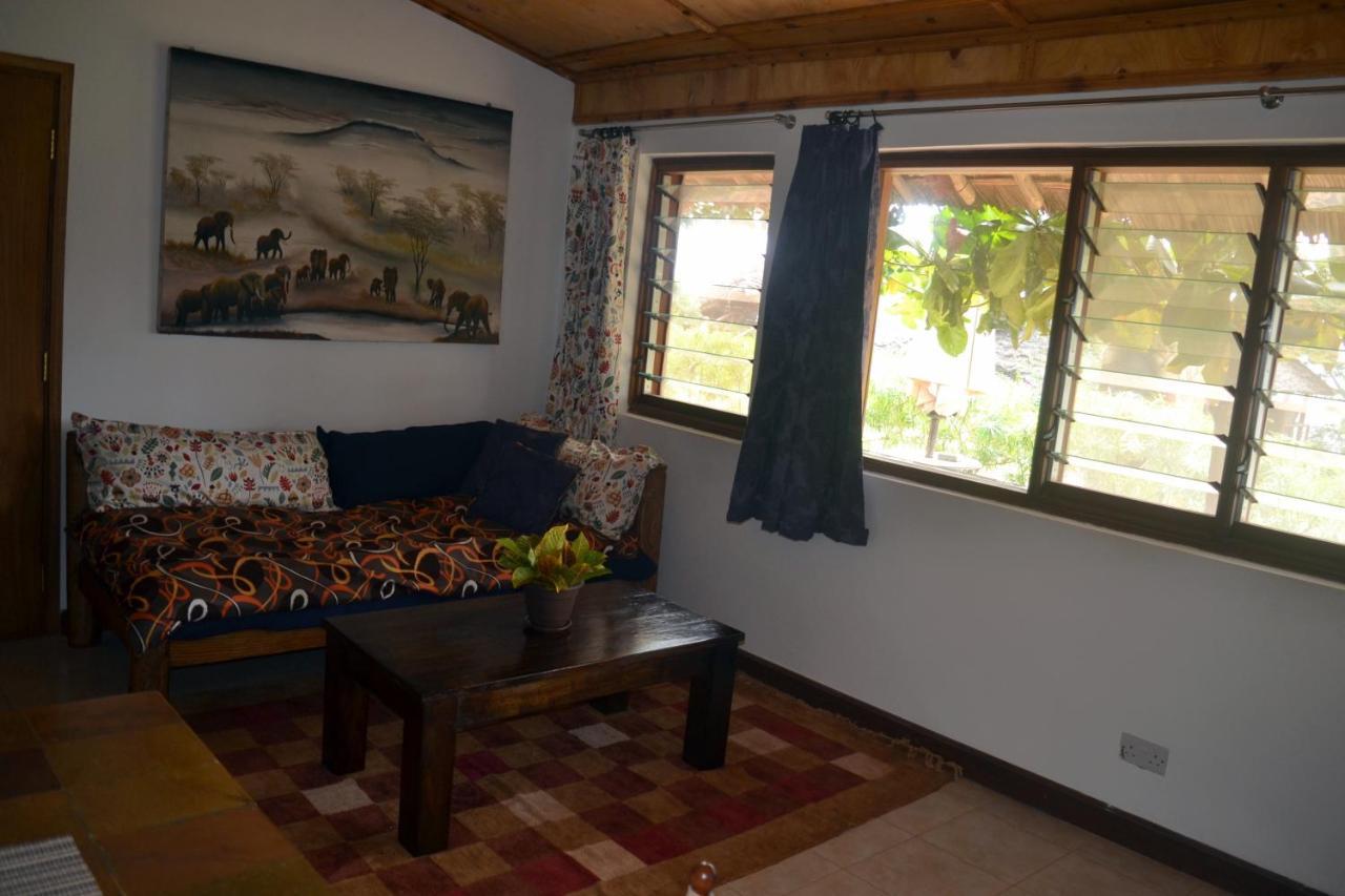 Shimba Hills Green Safari Lodge Kwale Exterior photo