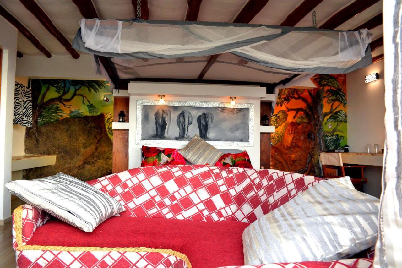 Shimba Hills Green Safari Lodge Kwale Exterior photo
